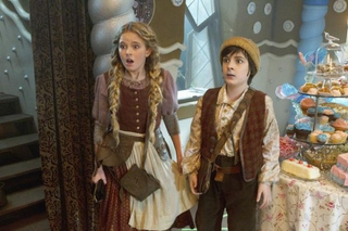 Illustration for article titled Once Upon a Time 1x08, "True North" Pictures